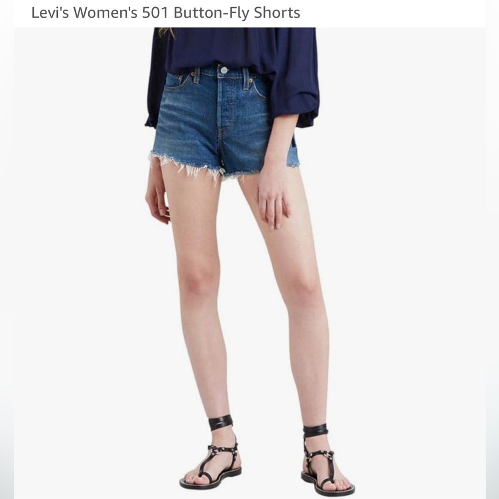 NWT LEVIS 501 button Fly shorts